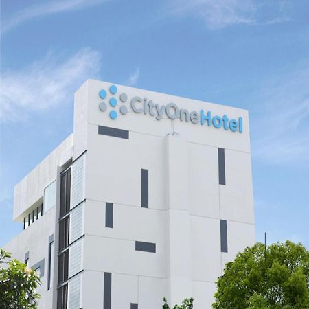 Citrip Hotel Simpang Lima Semarang Dış mekan fotoğraf