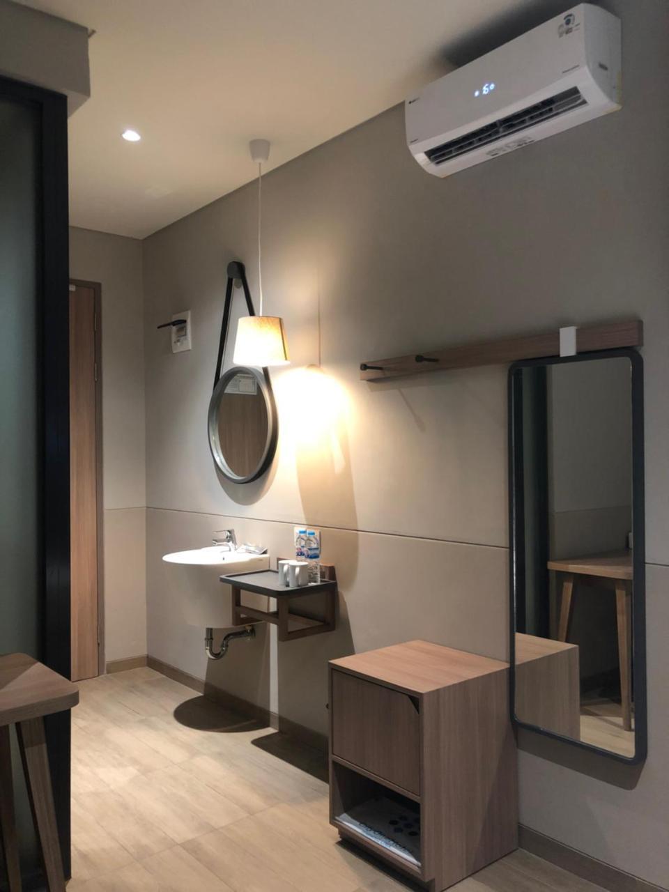 Citrip Hotel Simpang Lima Semarang Dış mekan fotoğraf